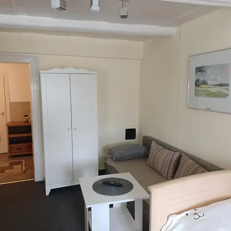 Ferienwohnung, Monteurwohnung Niederottendorf Апартаменты